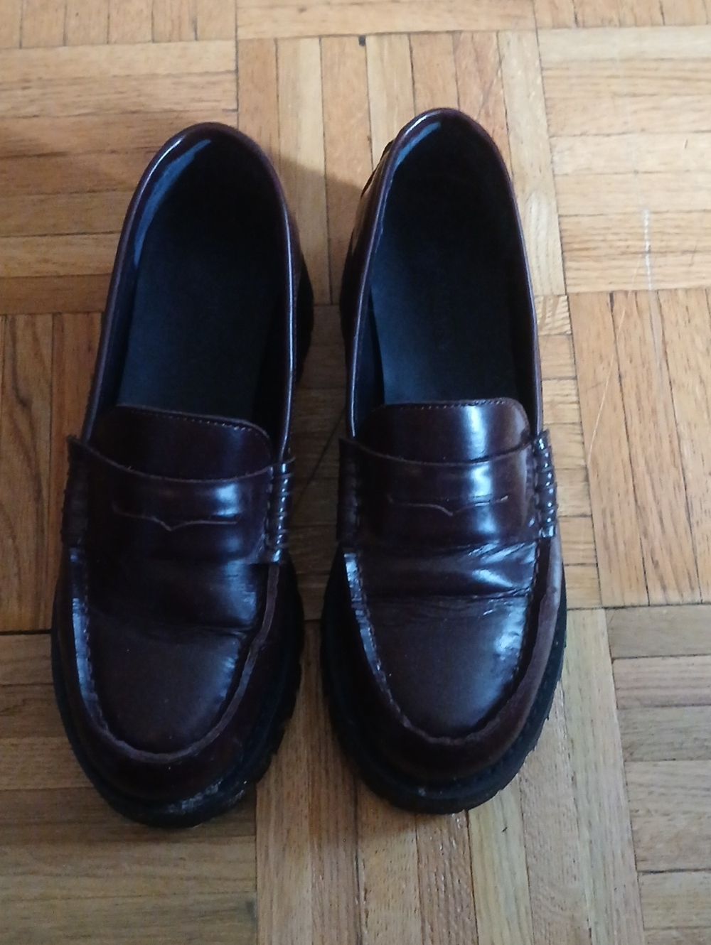 Women's Penny Loafers in Burgundy